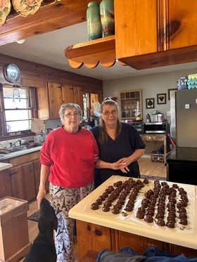 Thriving at Home Senior Care - Dickson